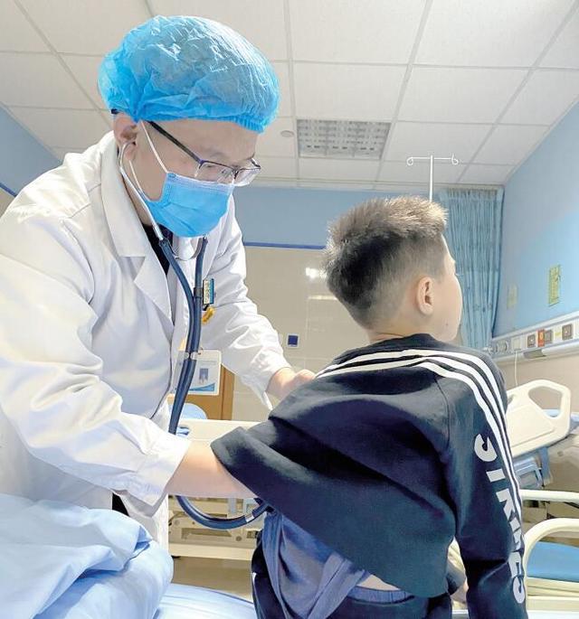 指南国外肺炎治疗儿童病例_指南国外肺炎治疗儿童的药物_儿童肺炎国外治疗指南