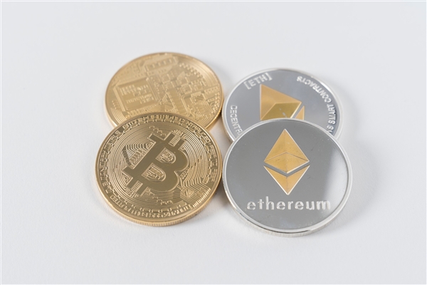 imtoken钱包能存什么币_im钱包可以存usdt_钱包里面的币可以买卖吗