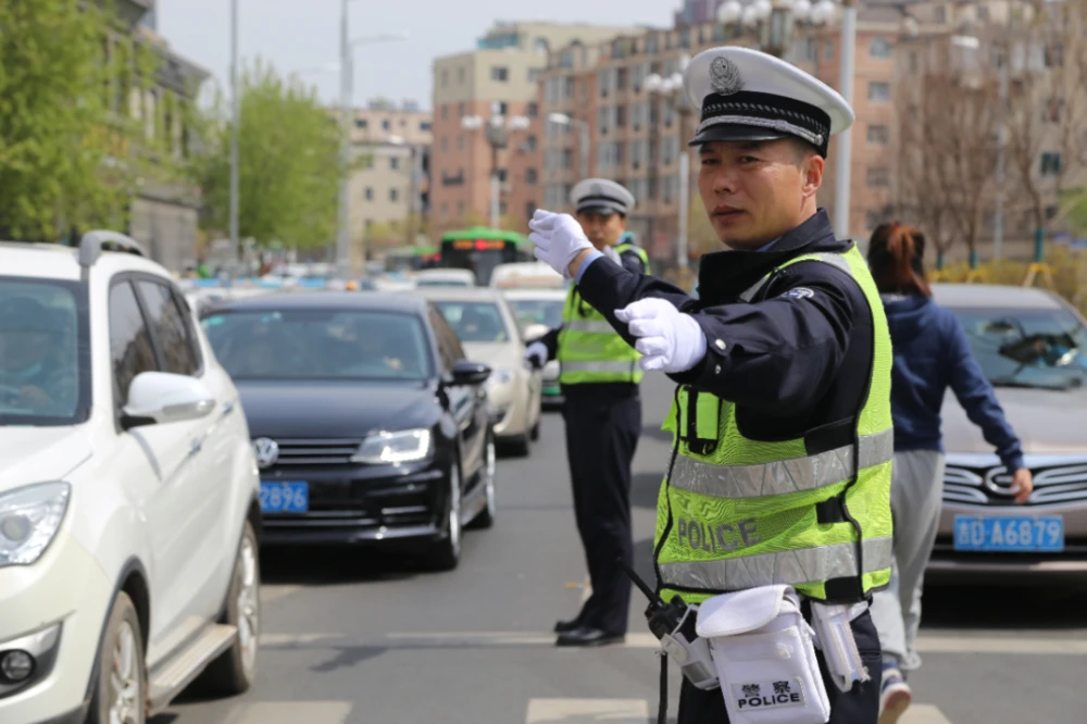 交警和公安什么关系_交警和公安的区别_交警和公安警察有什么区别