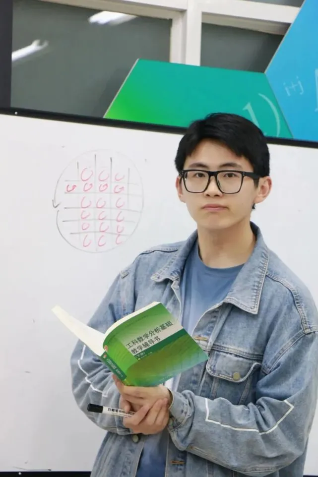 中等学历查询职业学校怎么查_中等学历查询职业学校成绩_中等职业学校学历查询