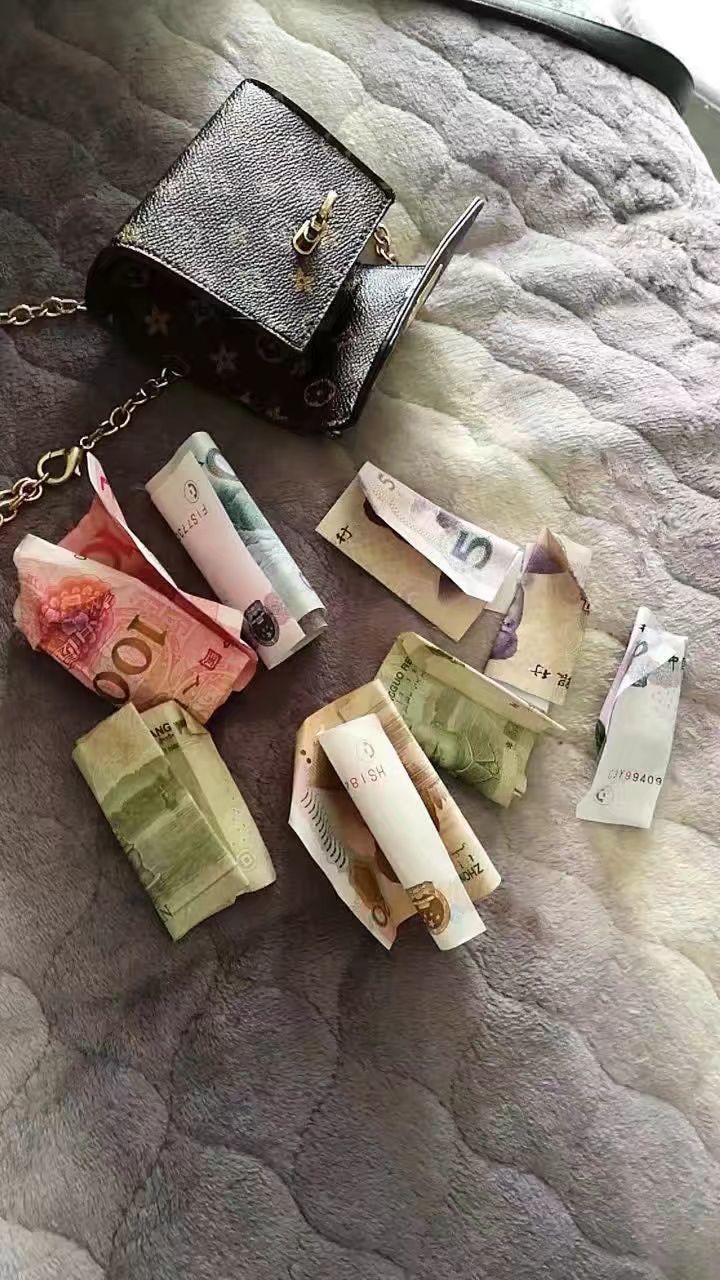 imtoken钱被转走_知道卡号和姓名能不能把钱转走_法院有权利把账户里的钱转走