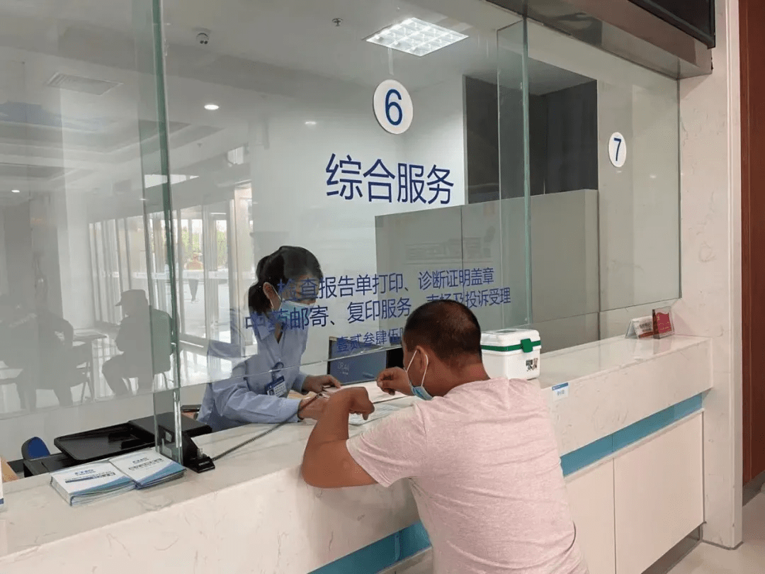 南县哪个医院最好_辉南县医院电话_南县人民医院搬迁