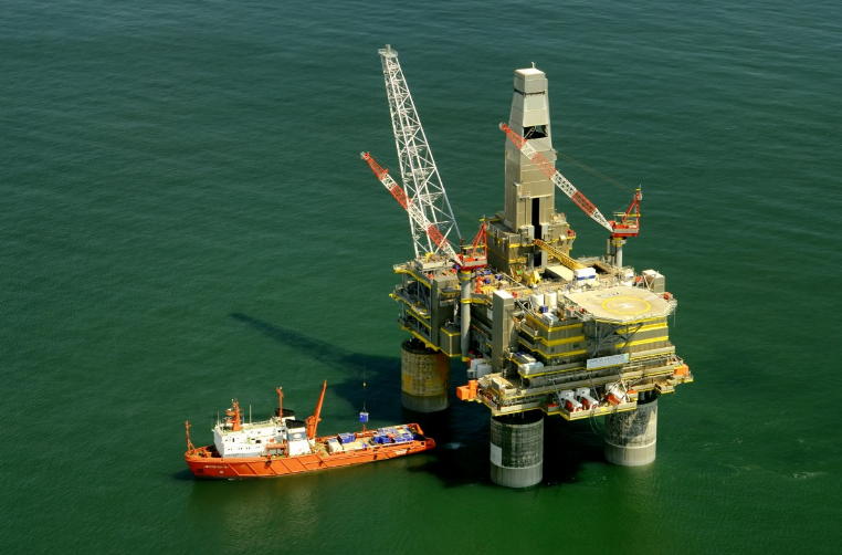 as_oilrig_as_oilrig_as_oilrig