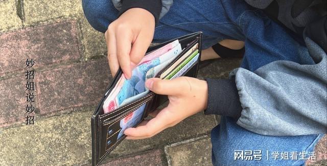 钱包助记词错了一个怎么办呢_tp钱包助记词老是提示错误_钱包助记词会不会重复