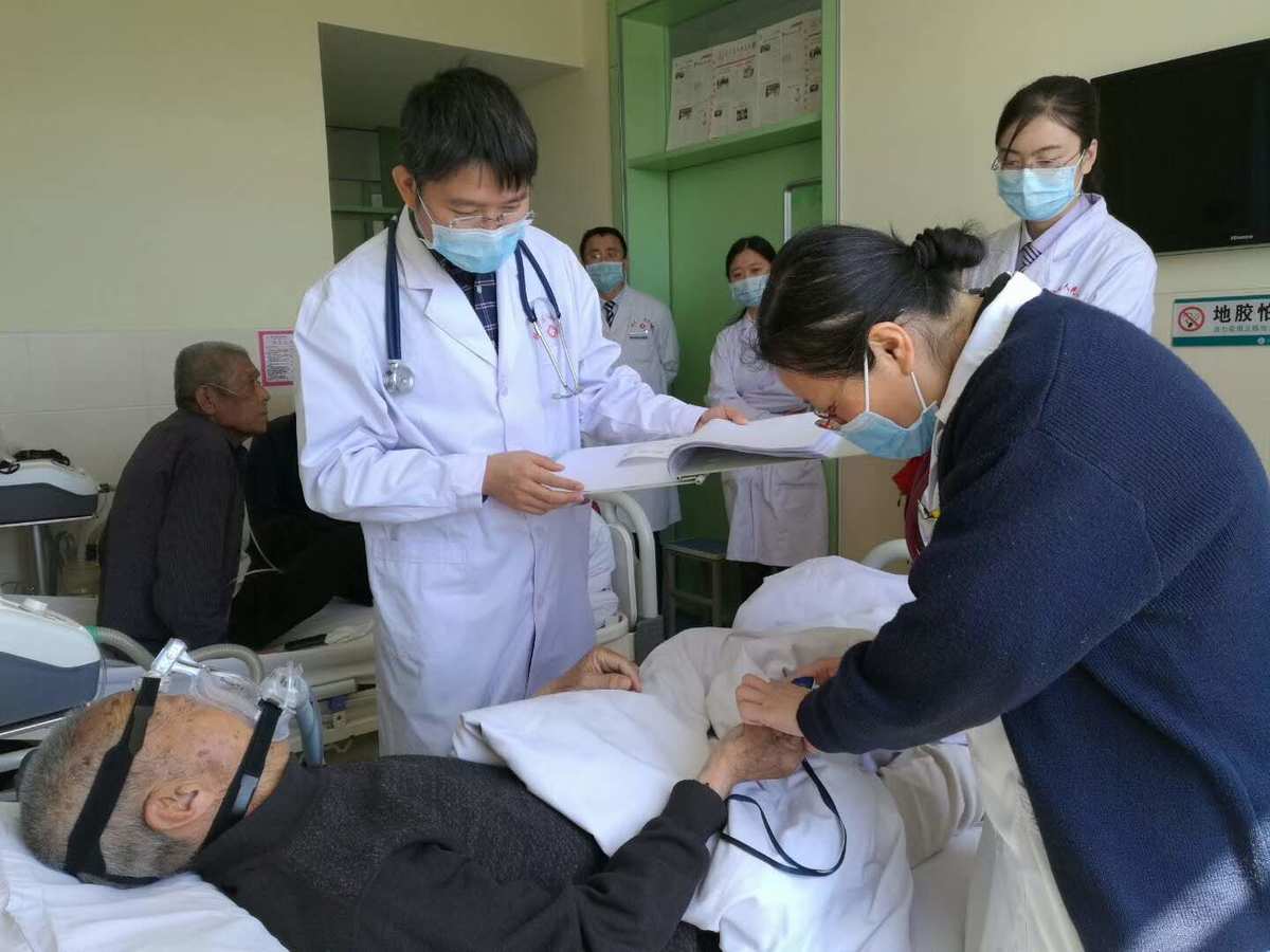 辽宁省朝阳医院哪家好_辽宁省医院电话是多少钱_辽宁省朝阳市第二医院