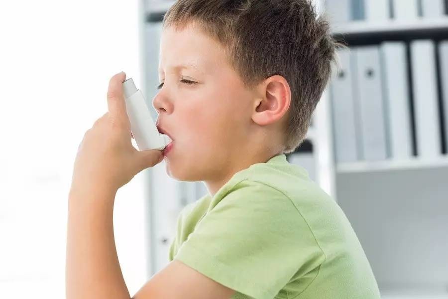 小儿哮喘发作视频_小儿哮喘发病视频_小儿哮喘现病史