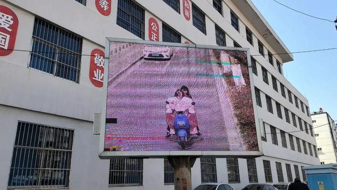 路口监控摄像头_路口各种监控摄像头_摄像路口监控头图片