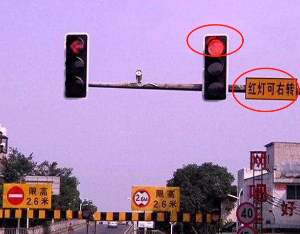路口监控摄像头_摄像路口监控头图片_路口各种监控摄像头
