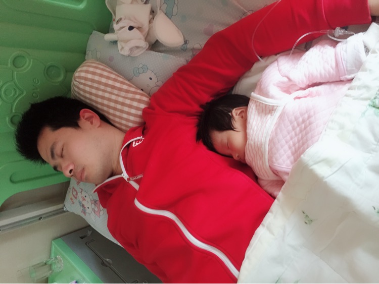 儿童肺炎要治疗一定要住院输液吗_小孩肺炎住院打针要多少天_要住院肺炎输液治疗儿童吗