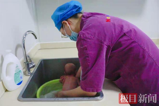 新生儿重名查询范围_网上新生儿姓名重名查询服务_湖北新生儿重名查询