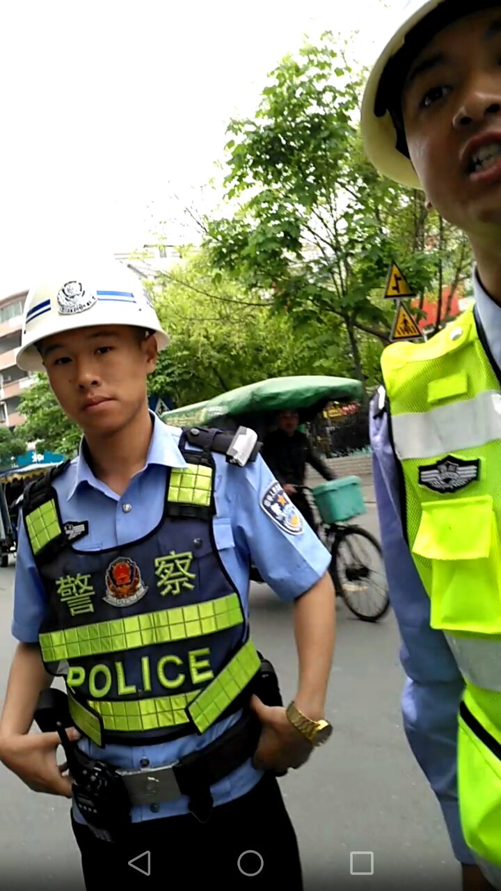 协警编号和警察编号有区别吗_协警的编号_协警有编号吗