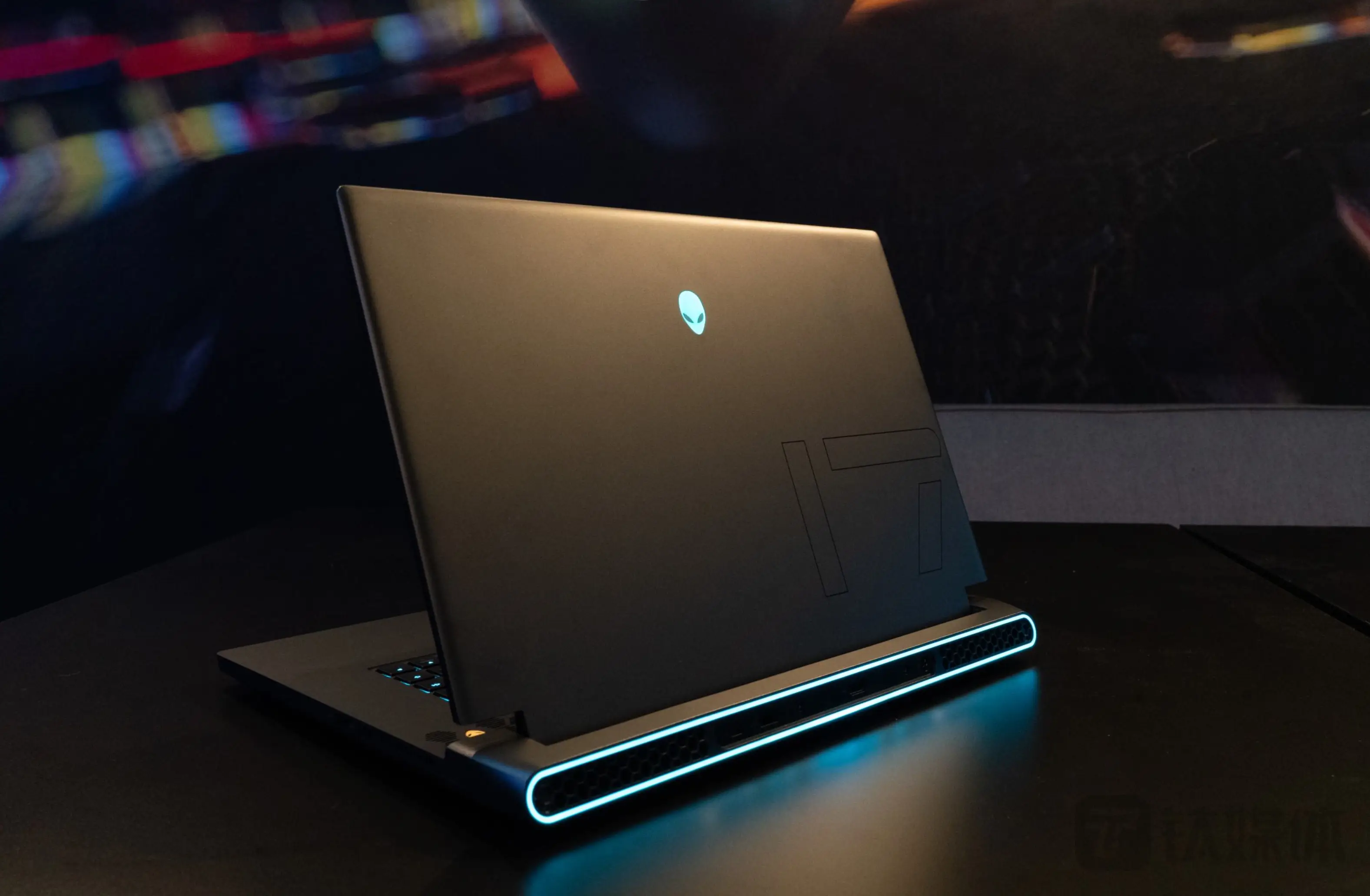 显卡输出范围的设置_linux环境下nvidia双显卡同时输出_显卡输出设备