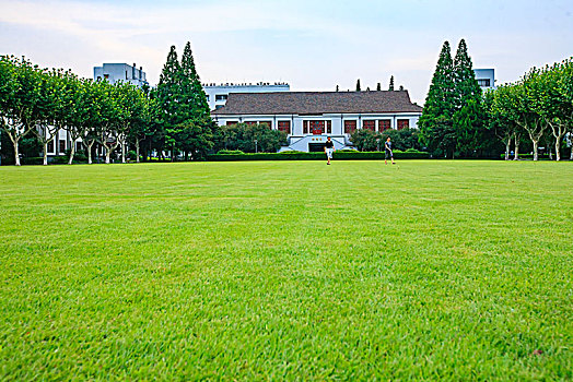 上海复旦大学寝室_上海复旦宿舍内部照片_上海复旦大学寝室图片