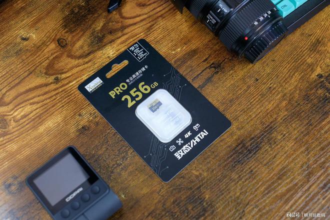 内存相机钱卡怎么取出_相机内存卡长啥样_相机内存卡多少钱