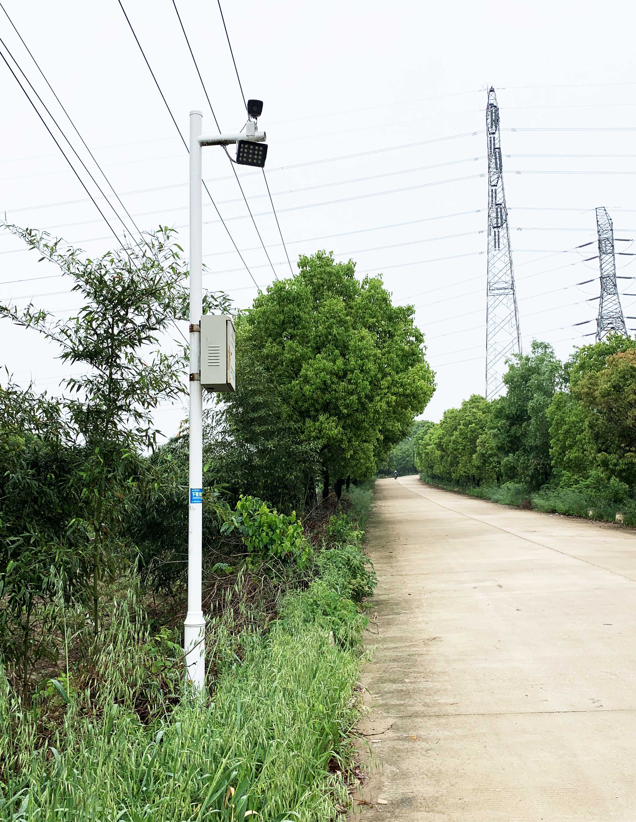 监控杆离路边距离规范_道路监控杆施工造价_道路监控杆的尺寸