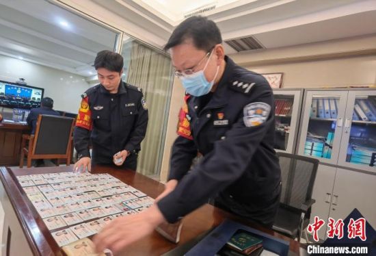 18岁的身份证-18 岁身份证，通往成人世界的通行证，责任从此刻开始