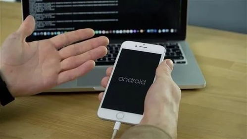 苹果系统能用安卓系统的外挂吗,揭秘跨界使用新趋势